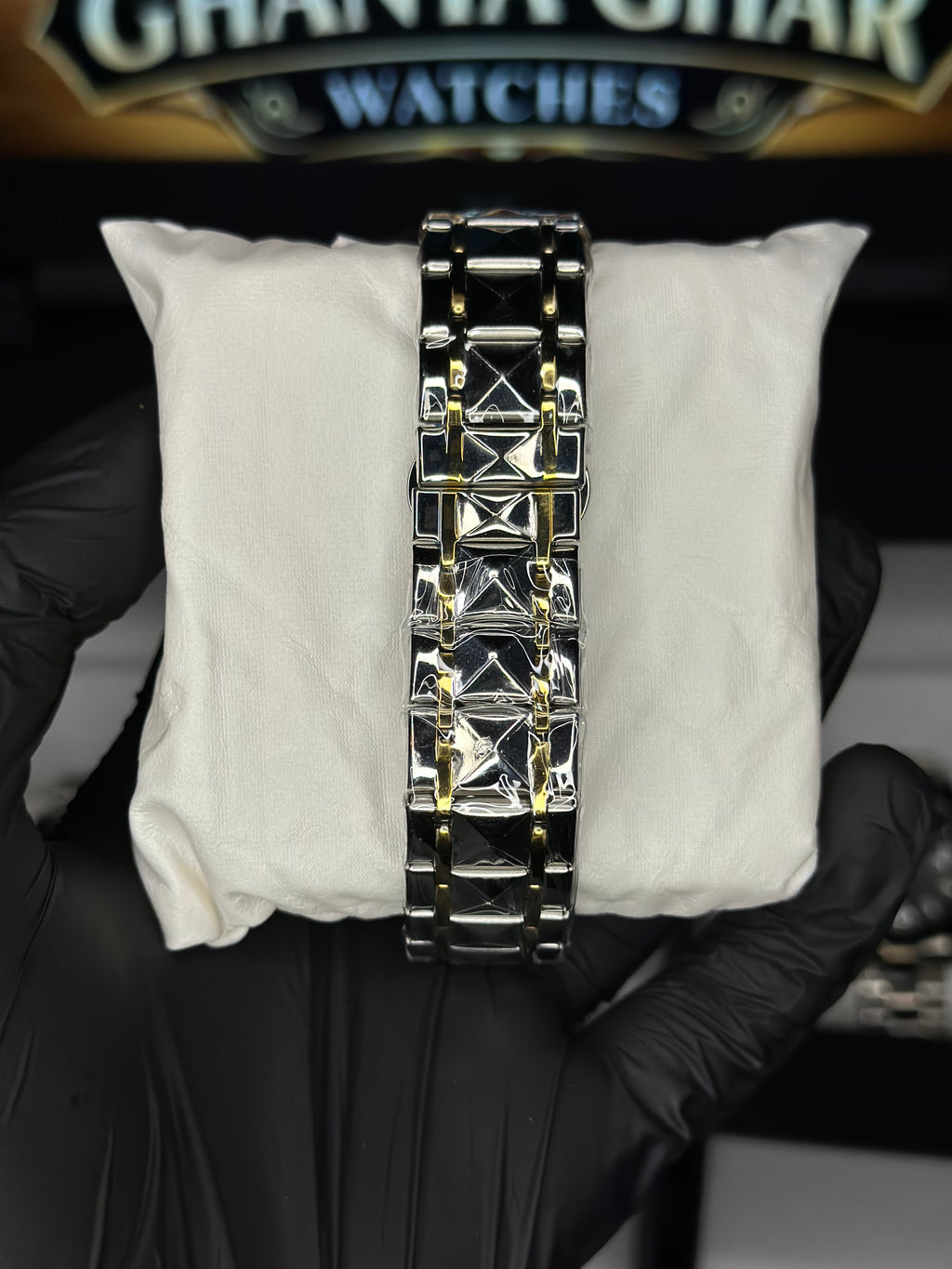 Luxury Green Dial Binbond
