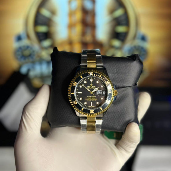 GOLDEN ROTATING DIAL ROLEX