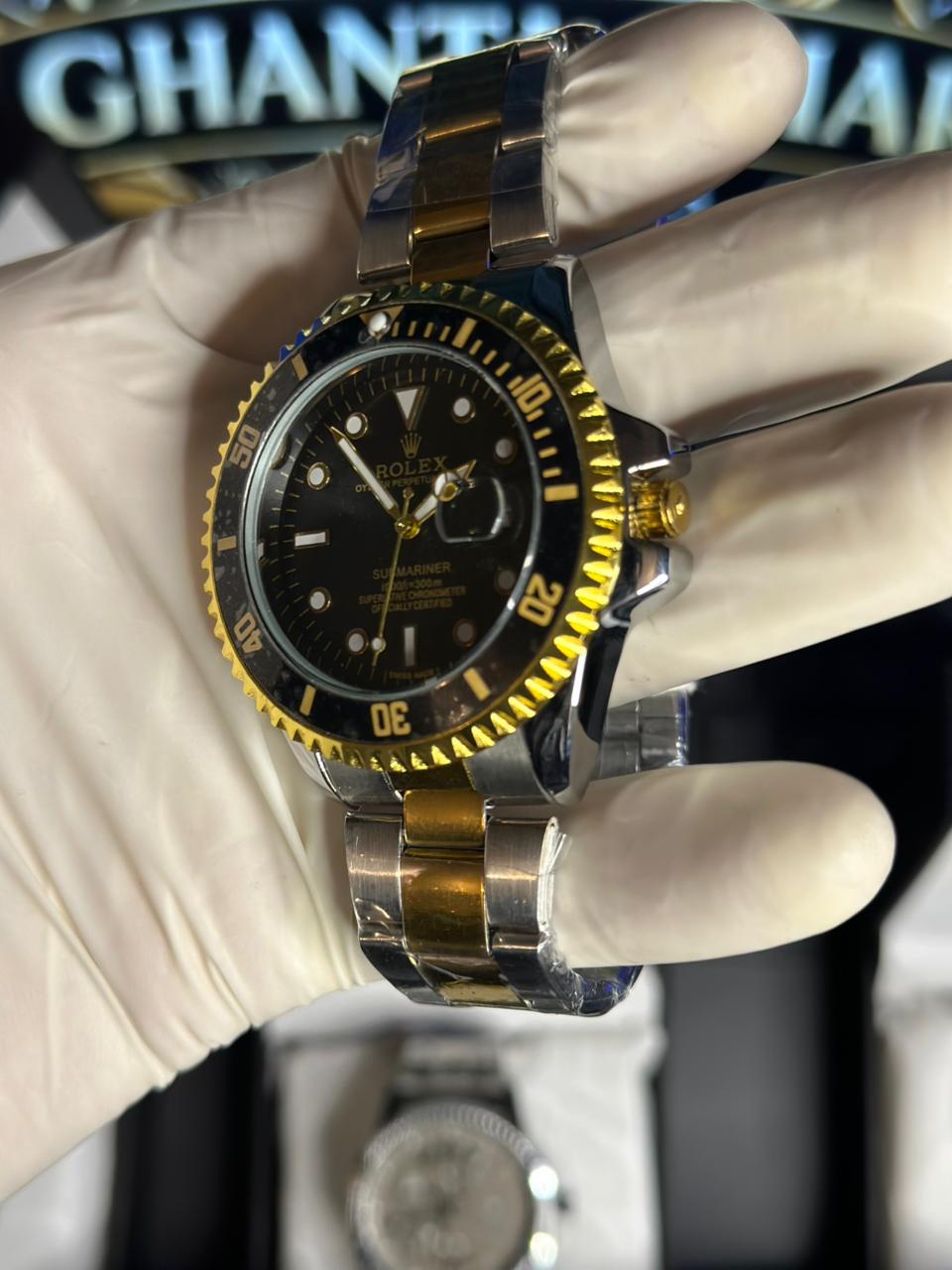 GOLDEN ROTATING DIAL ROLEX