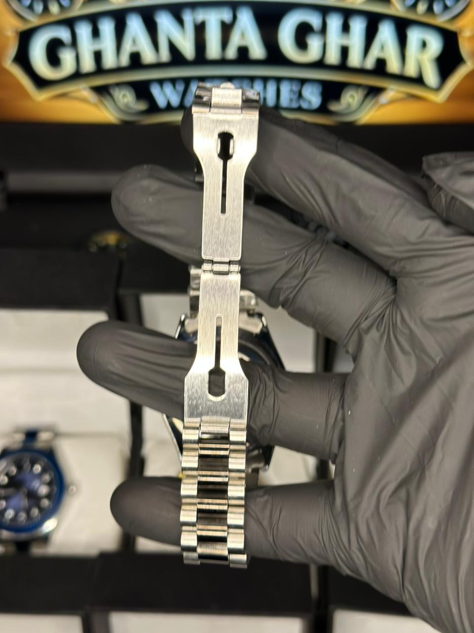 Rolex Oyester Perpatual 124300